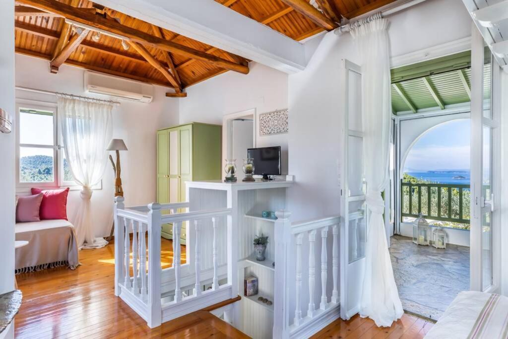 Nina-Myrtia Countryside House Skopelos Ditropo ภายนอก รูปภาพ