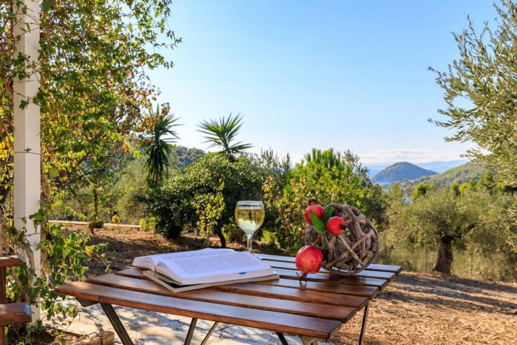 Nina-Myrtia Countryside House Skopelos Ditropo ภายนอก รูปภาพ